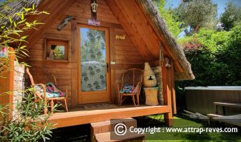 Nuit insolite dans une cabane avec jacuzzi privatif en PACA